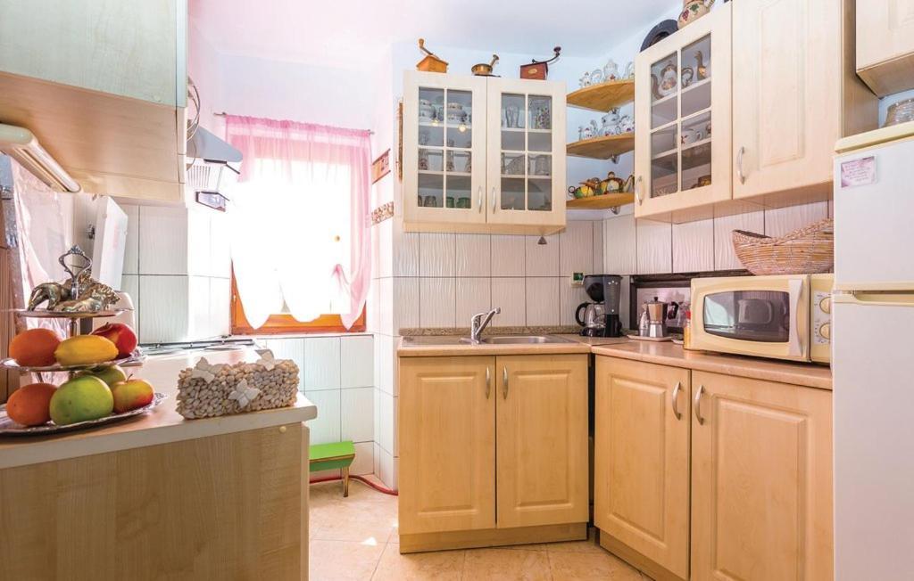 Old Castle Apartment Bakar Ngoại thất bức ảnh